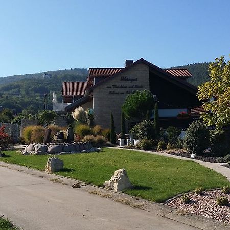 Weinhotel Kienle ブルルヴァイラー エクステリア 写真