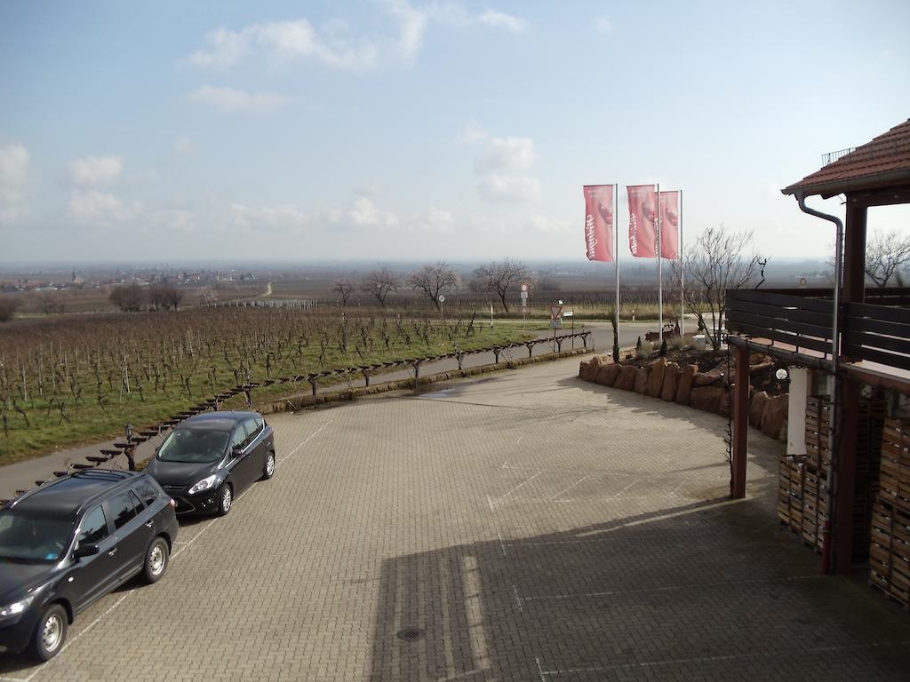 Weinhotel Kienle ブルルヴァイラー エクステリア 写真