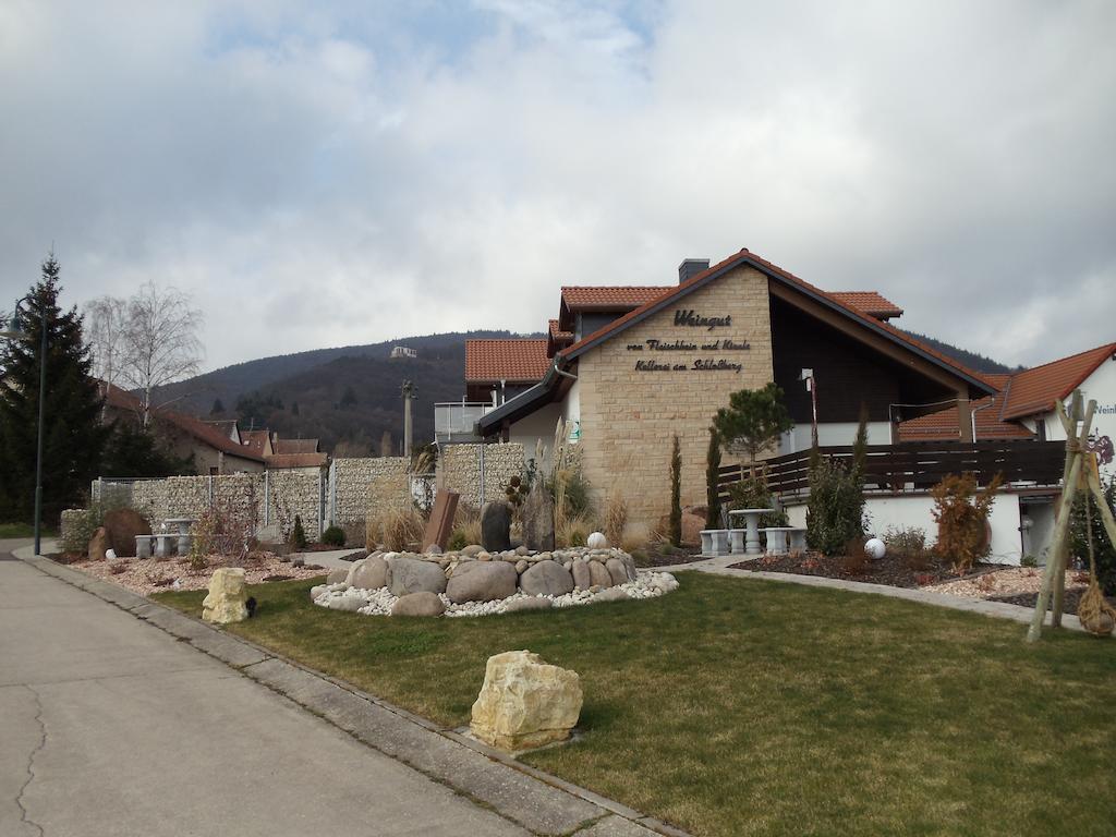 Weinhotel Kienle ブルルヴァイラー エクステリア 写真